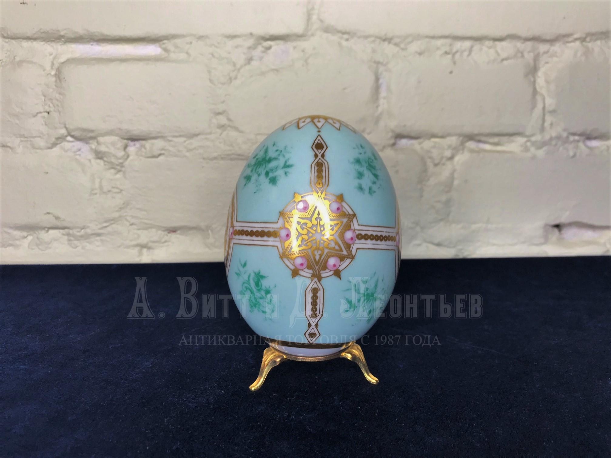 Фарфоровое пасхальное яйцо голубое с золотом ИФЗ